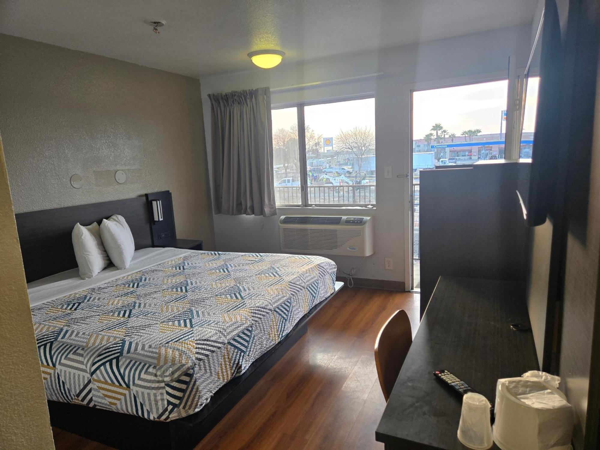 Park Inn By Radisson, เทรซี ภายนอก รูปภาพ