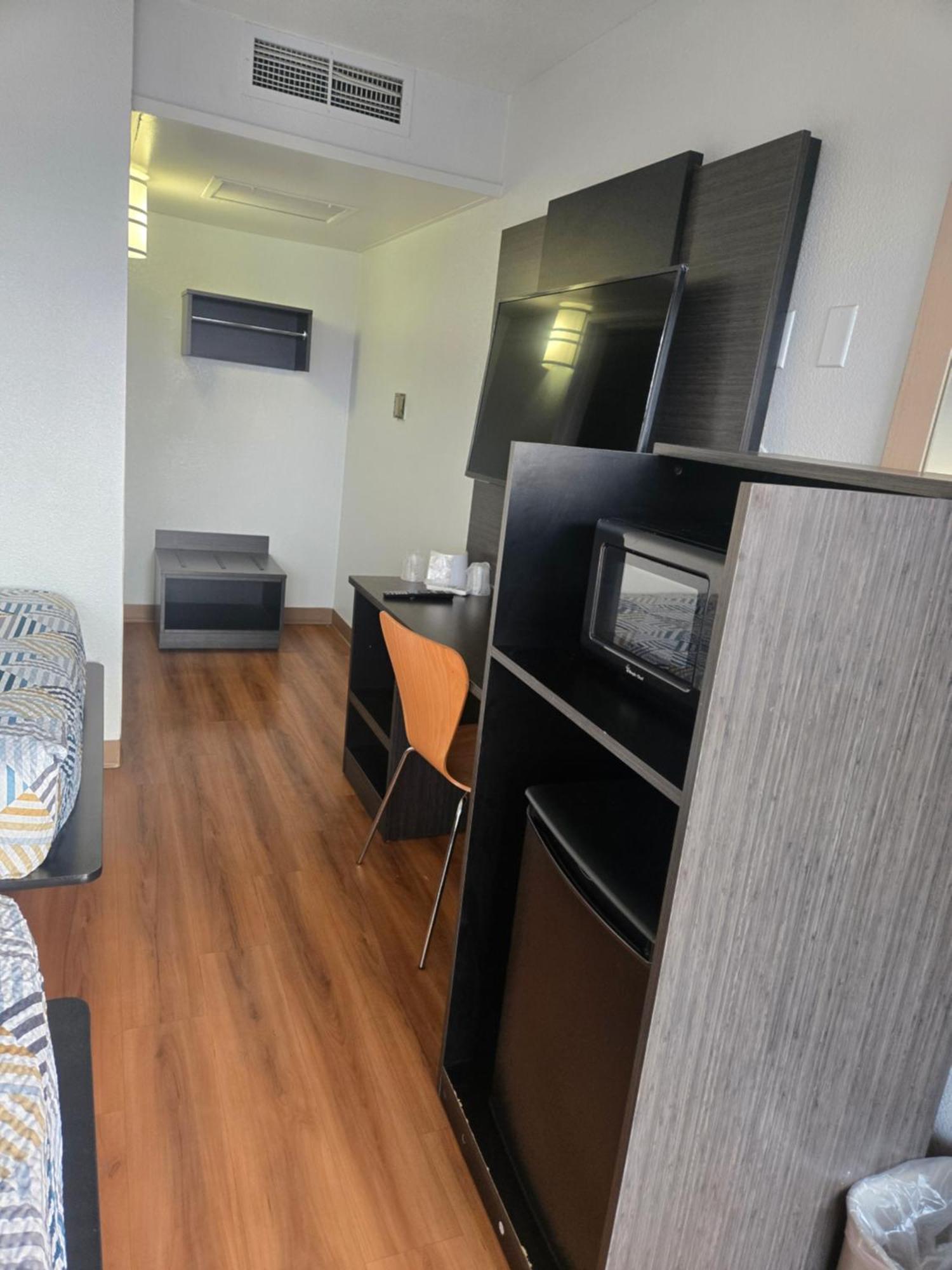 Park Inn By Radisson, เทรซี ภายนอก รูปภาพ